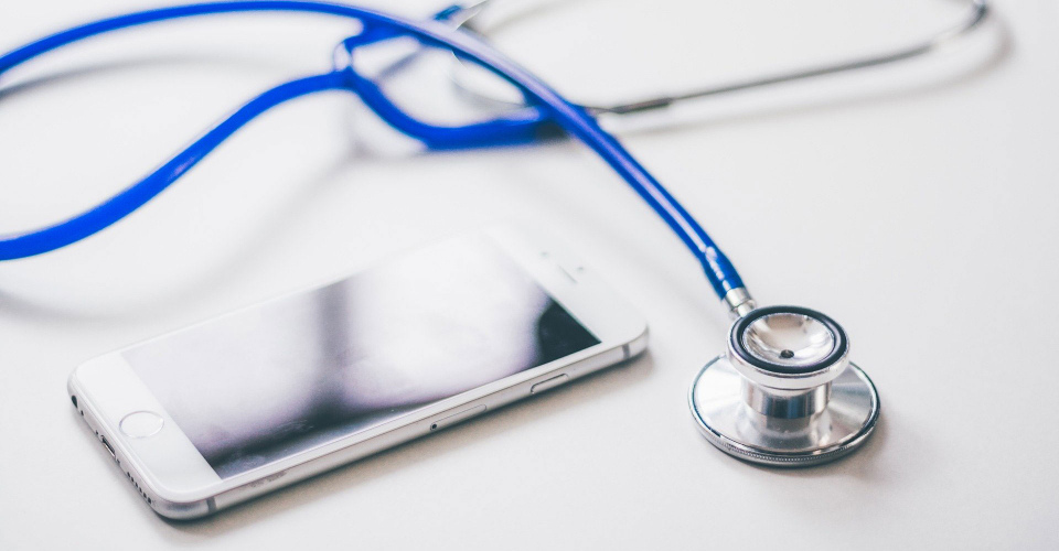 Он-лайн консультация: спорный тренд или панацея?